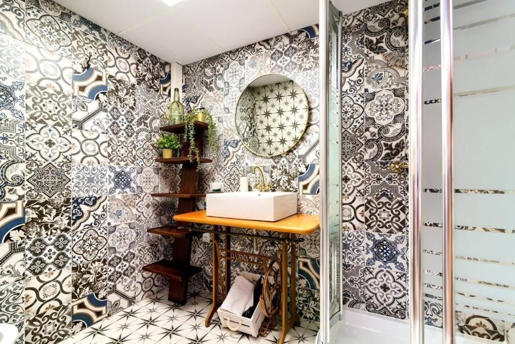 Cueva Con Jacuzzi A 20 Minutos De Valencia Villa Benaguacil Екстериор снимка
